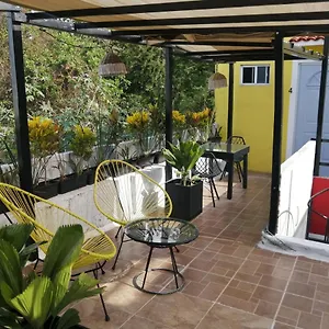 2* Affittacamere La Casa Del Quetzal